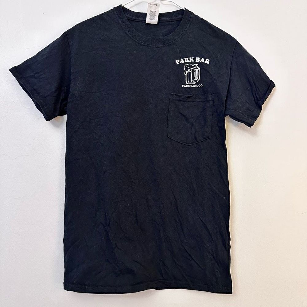 Gildan Mens Park Bar Fairplay Colorado Graphic Shirt Short Sleeve Black Small Co